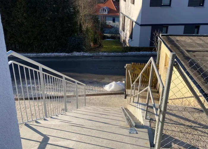 Boardinghaus Bergstrasse 24 Og 코부르크